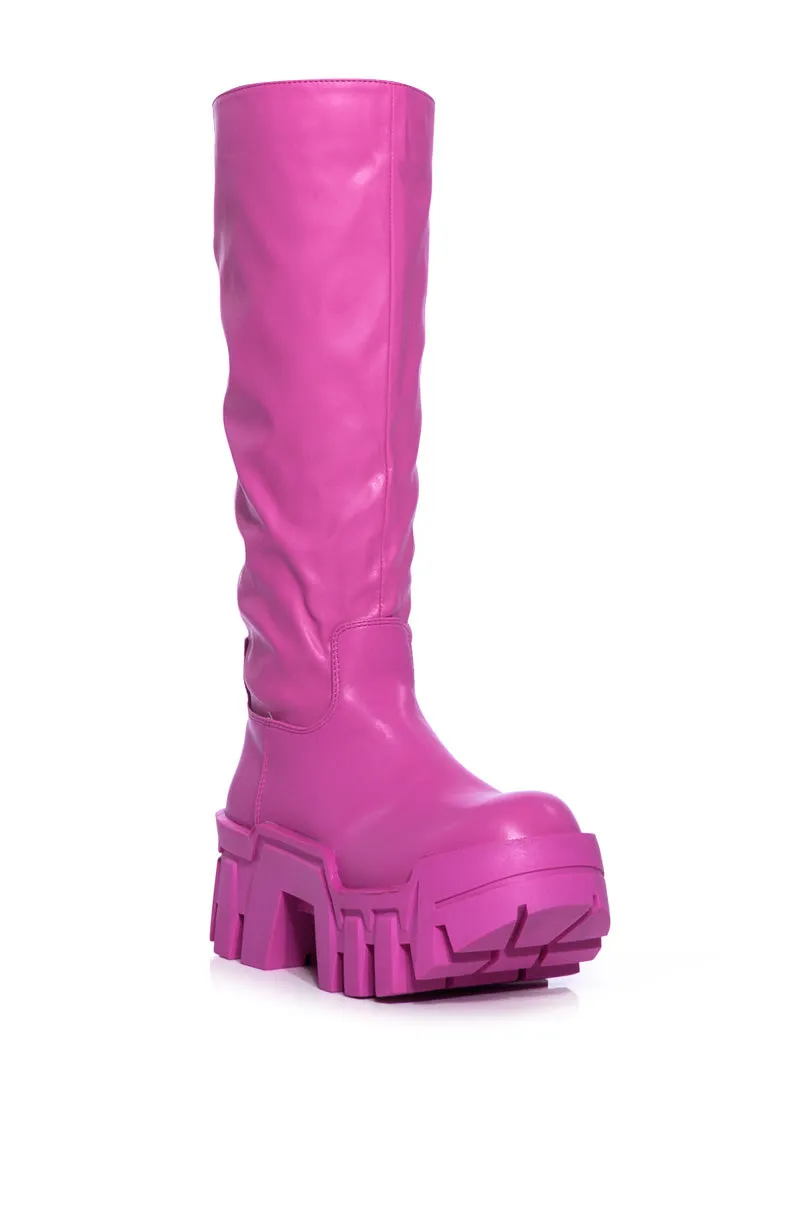 AZALEA WANG LYRICA FLATFORM BOOT IN PINK