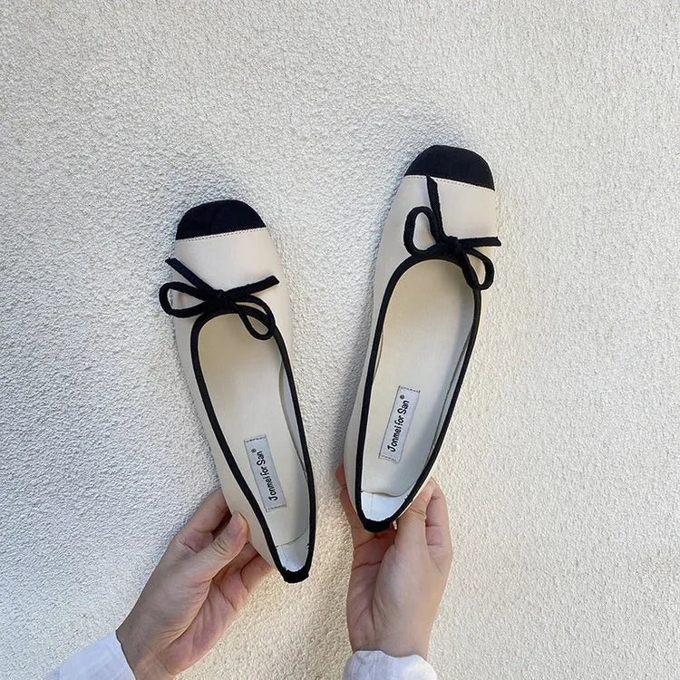 Ballet Core Bow Flats