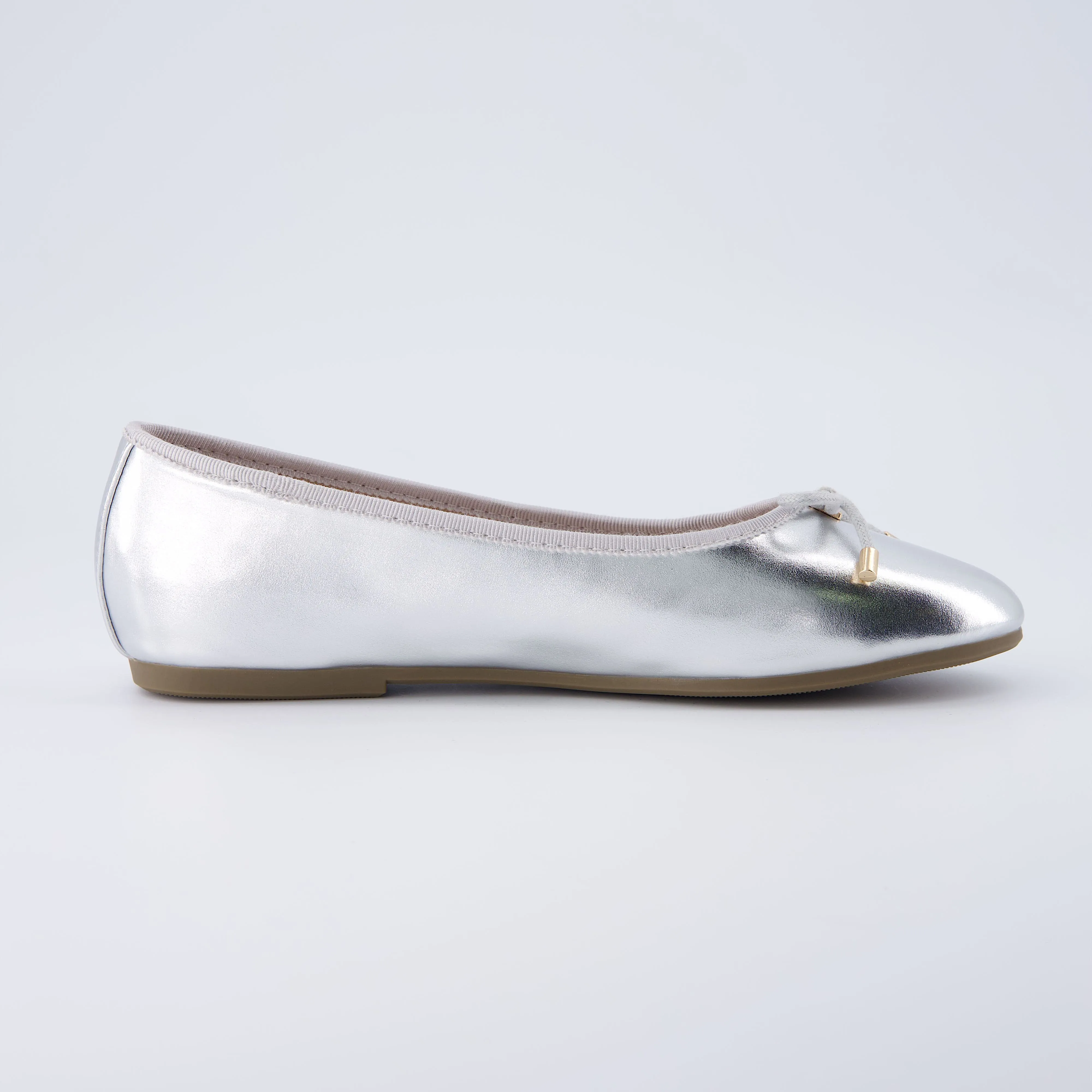 Dove Ballet Flat