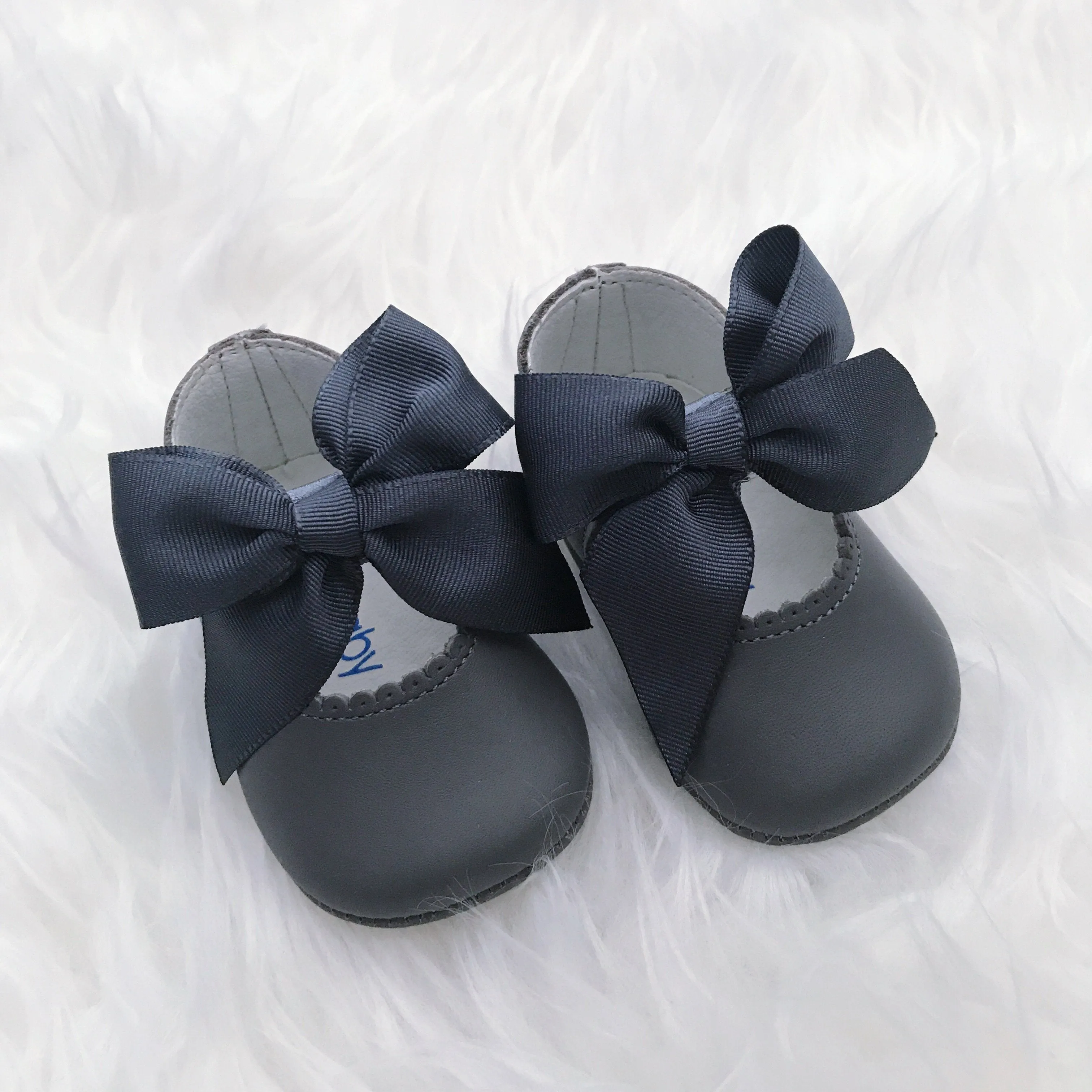 Grey Leather Bow Soft Sole Shoes