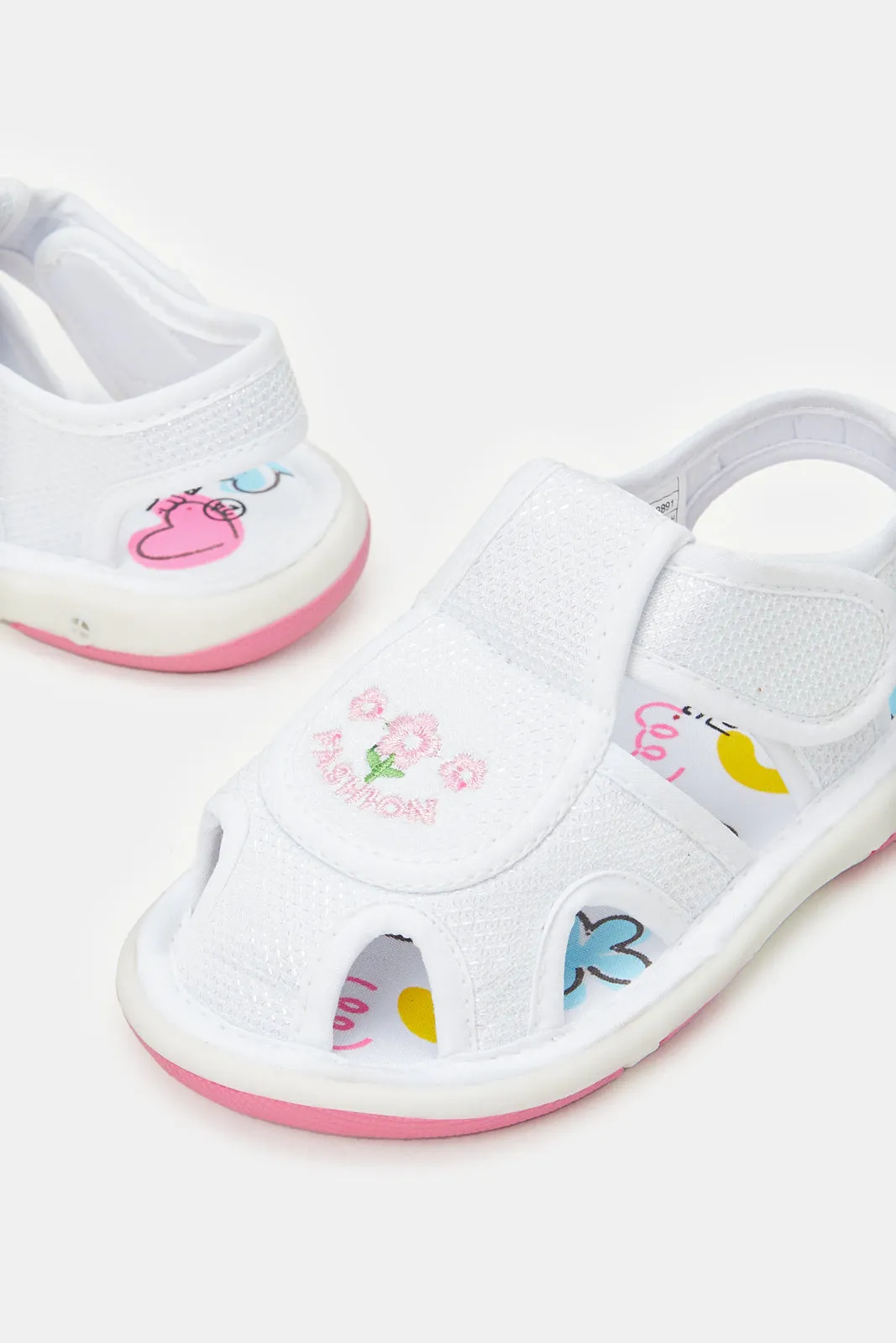 Infant Girls White Pump