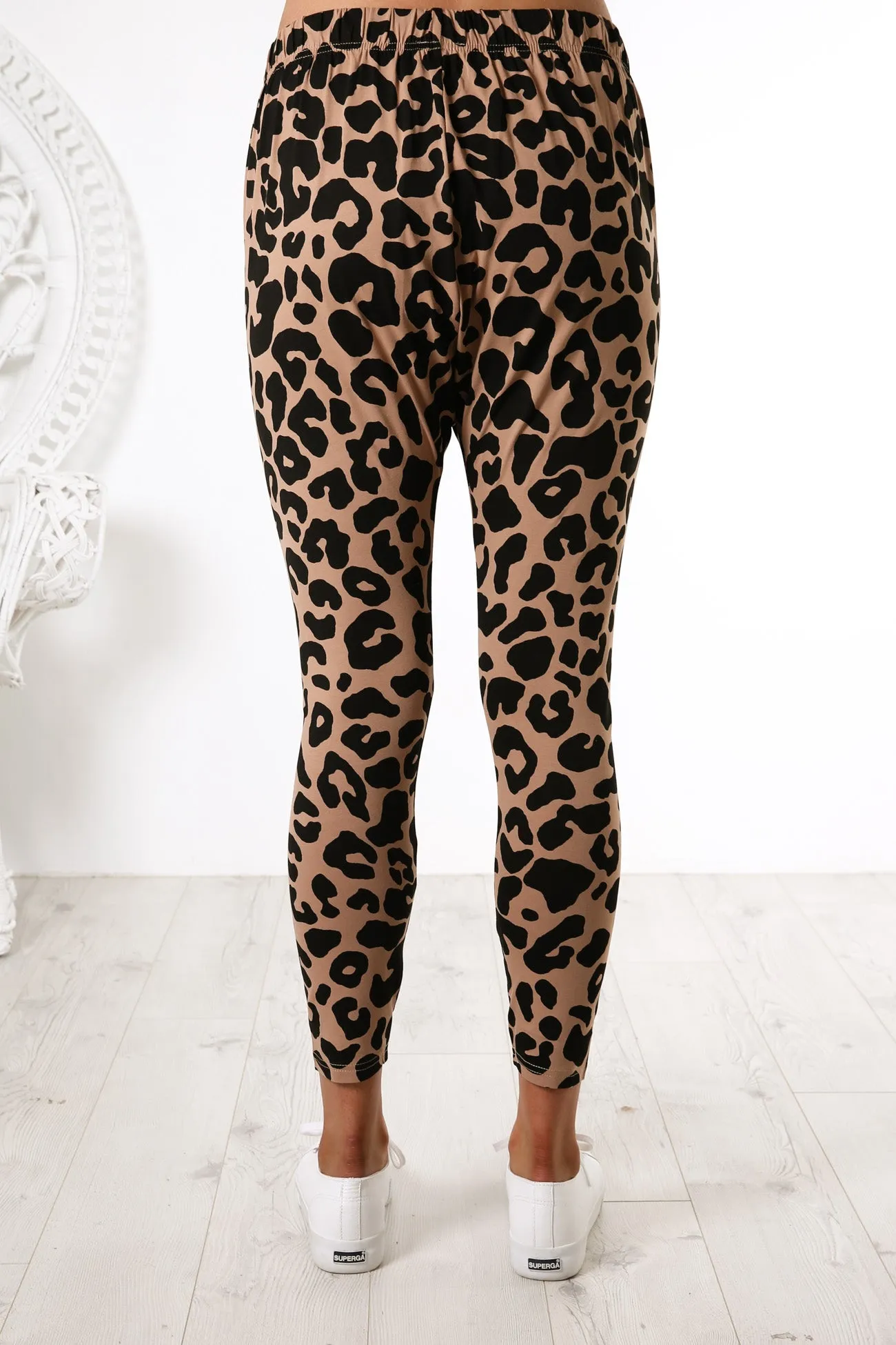 Jordan Jogger Tan Leopard