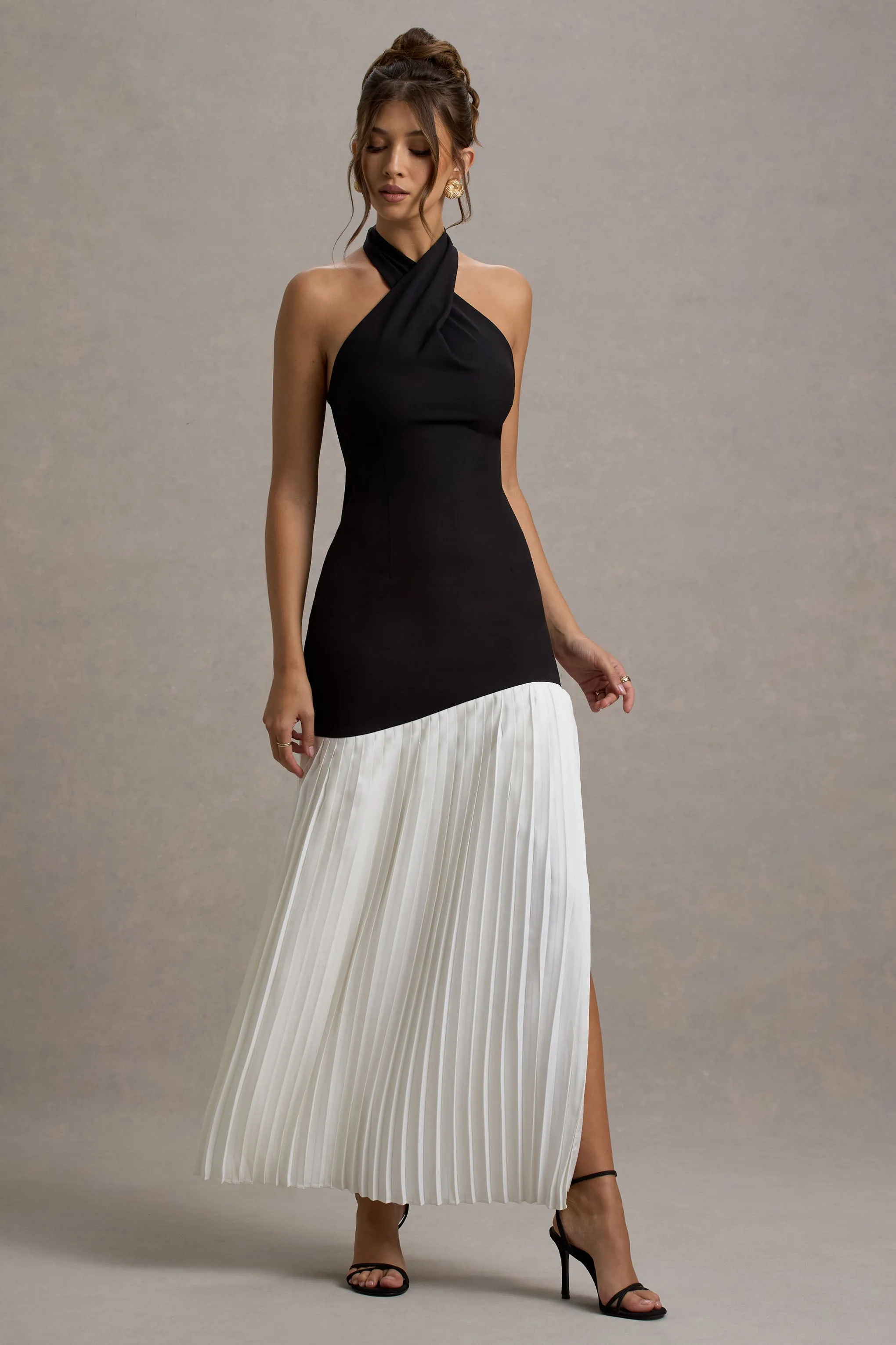 Khai | Black & White Halter-Neck Maxi Dress With Plisse Skirt