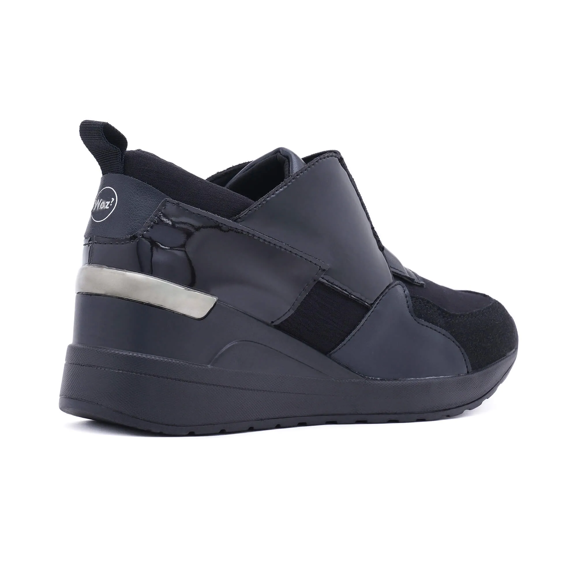 Messina Black Sneakers