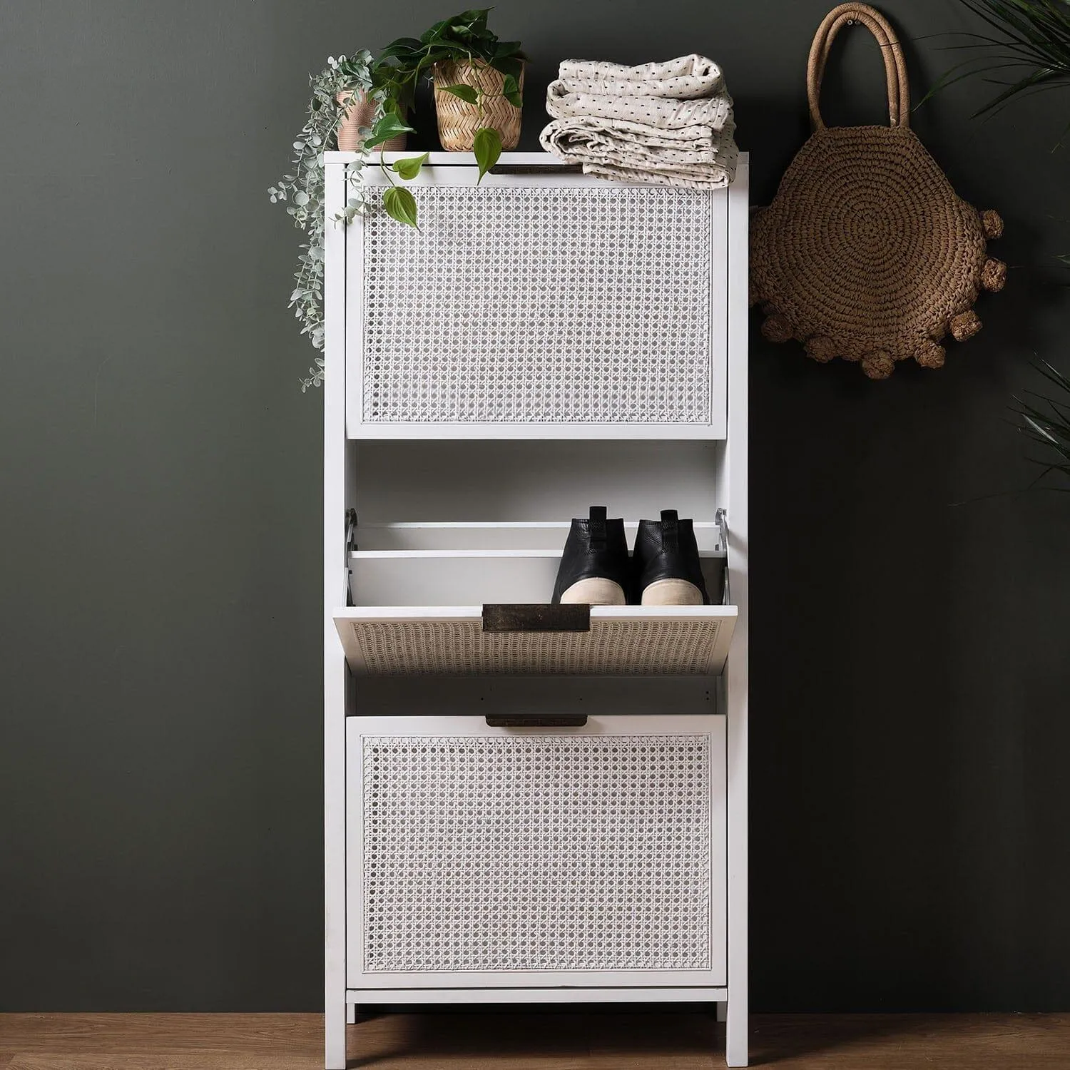 Outlet - Charlie shoe cabinet - 3 door - white