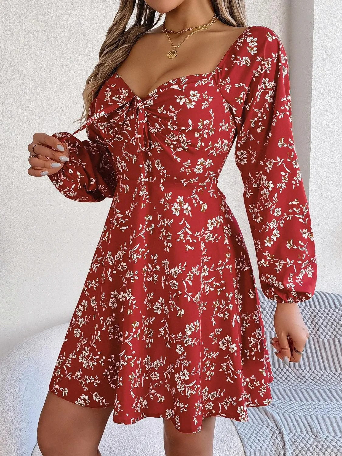 Printed Sweetheart Neck Balloon Sleeve