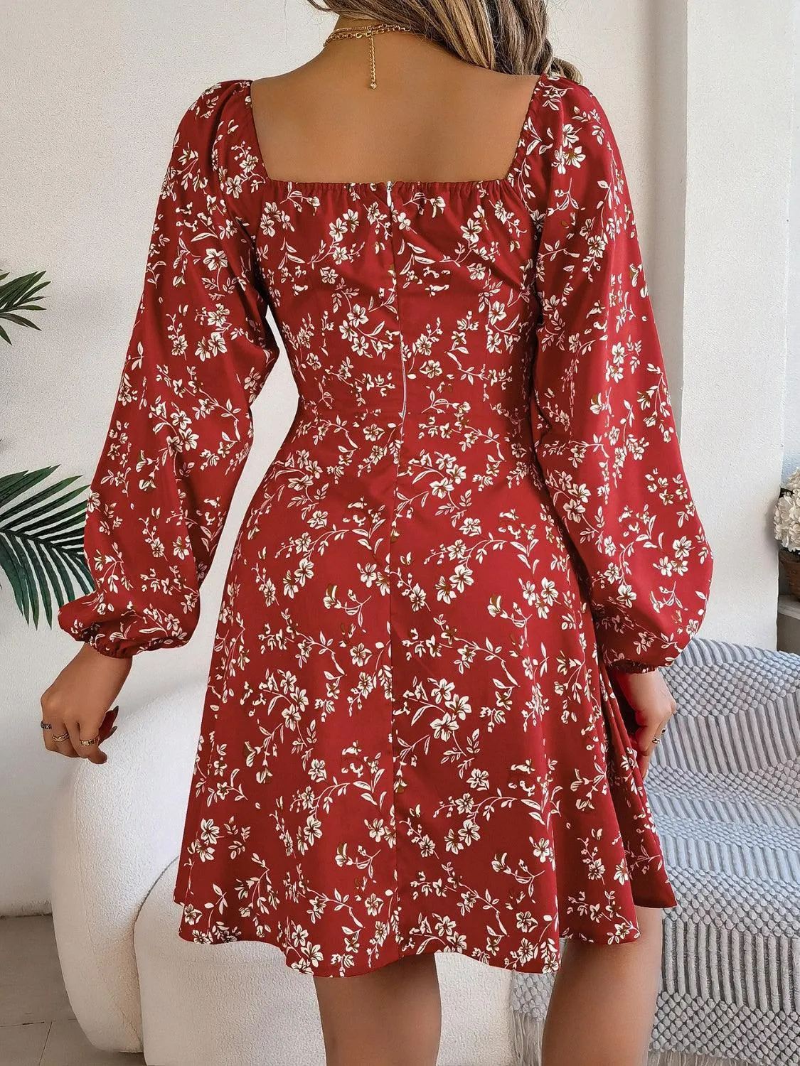 Printed Sweetheart Neck Balloon Sleeve